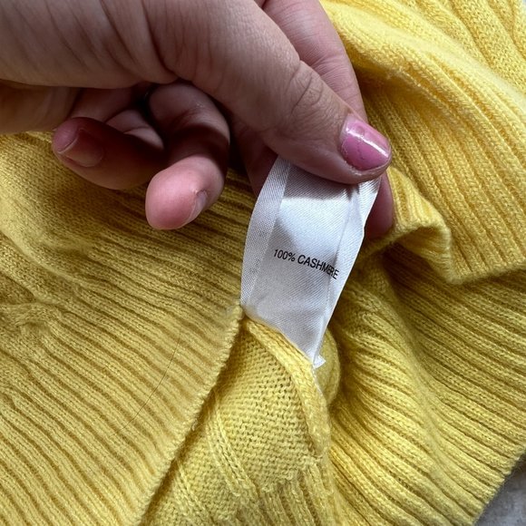 Lilly Pulitzer | Long Sleeve Yellow Cashmere Sweater Medium - Picture 8 of 11